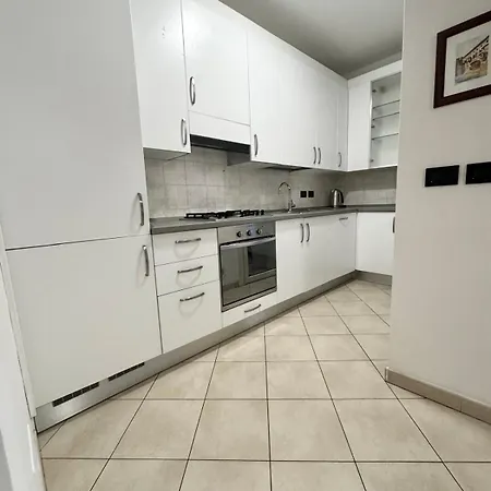 דירה Torre Sole Fiumara ג'נובה